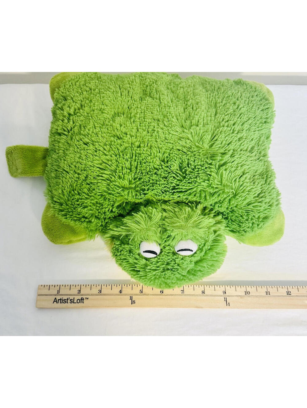 Pillow Pets Frog Plush Stuffed Animal Cushion toy bedtime pets medium size 12”